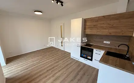Prodej bytu 1+kk 25 m², Pod Valy, Kutná Hora - Hlouška