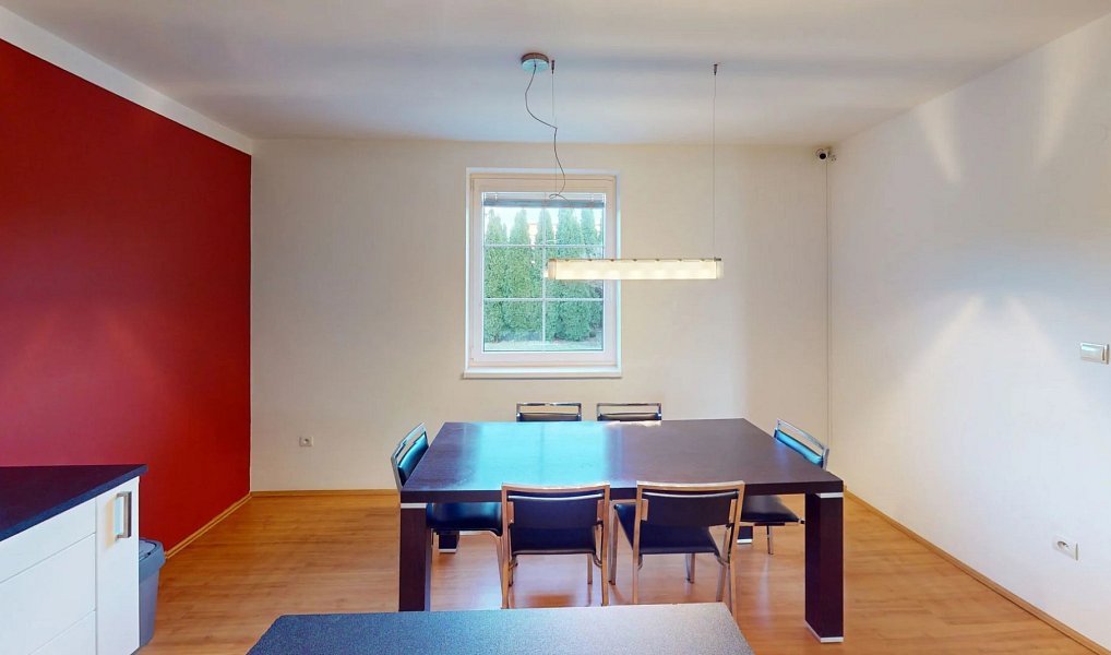 Prodej domu 424 m² s pozemkem 1 557 m², Hradištko – náhled fotky 16