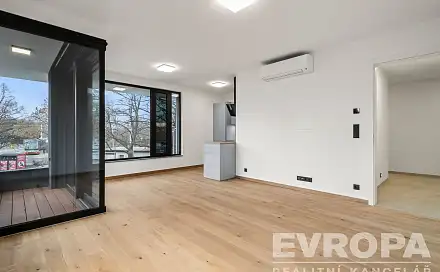 Pronájem bytu 2+kk 65 m²