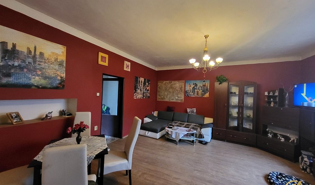 Prodej domu 290 m² s pozemkem 991 m², Nymburk – náhled fotky 3