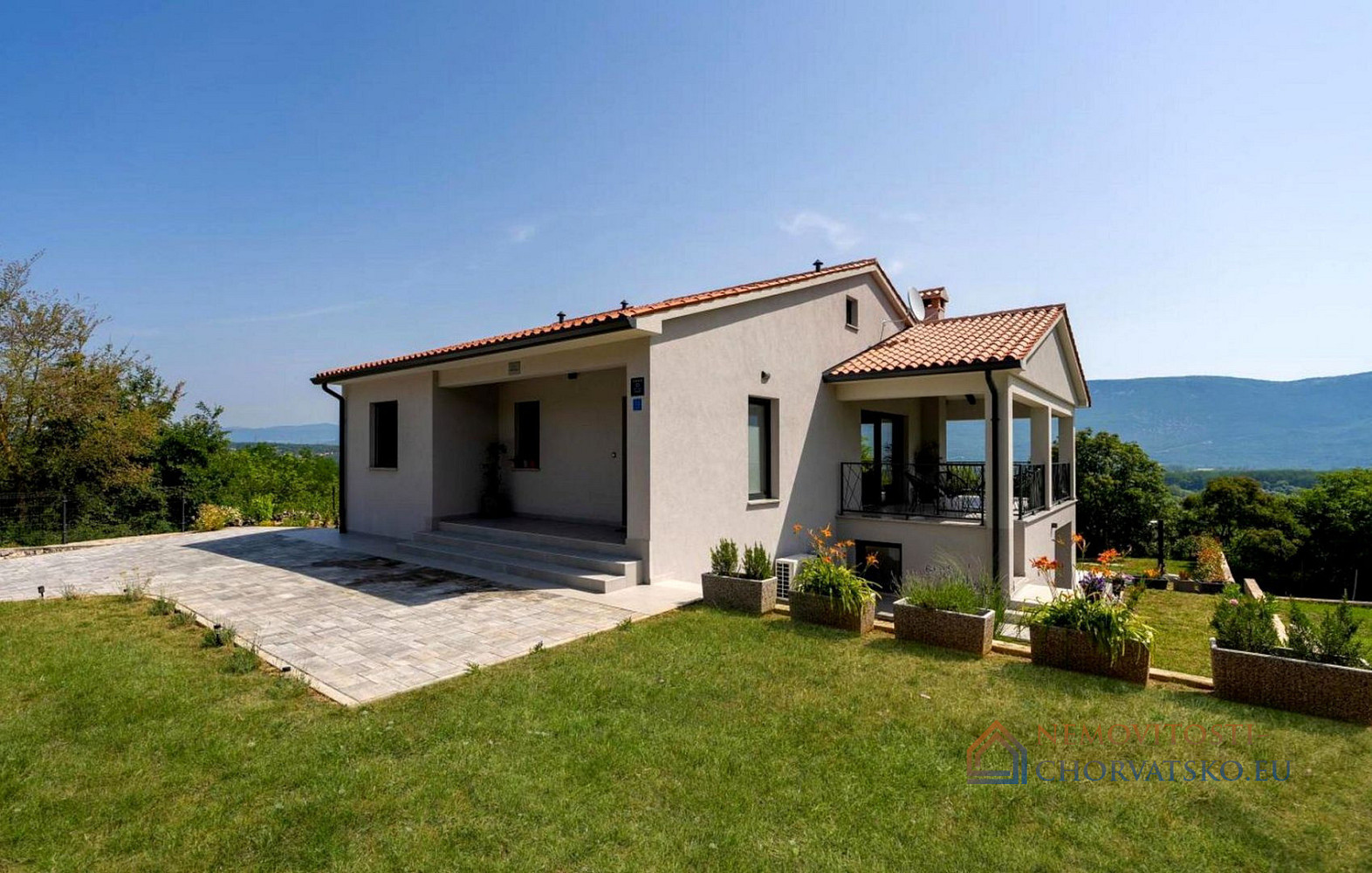 Prodej domu 167 m² s pozemkem 800 m² - Vista 5