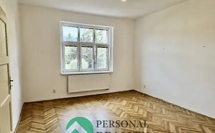 Pronájem bytu 3+1 91 m², Husova, Benešov