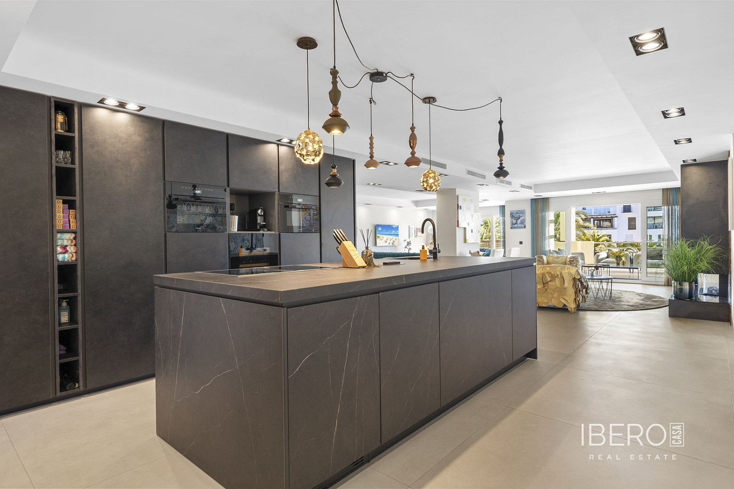 Piso 5+kk – Marbella, Nueva Andalucía - Vista 3