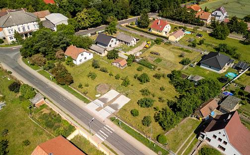 Prodej stavebního pozemku 1 083 m², Milčice, okres Nymburk