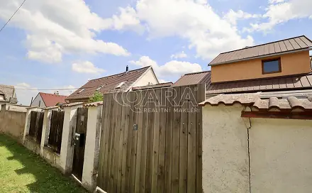 Prodej domu 70 m² s pozemkem 180 m², Malíkovice - Hvězda, okres Kladno