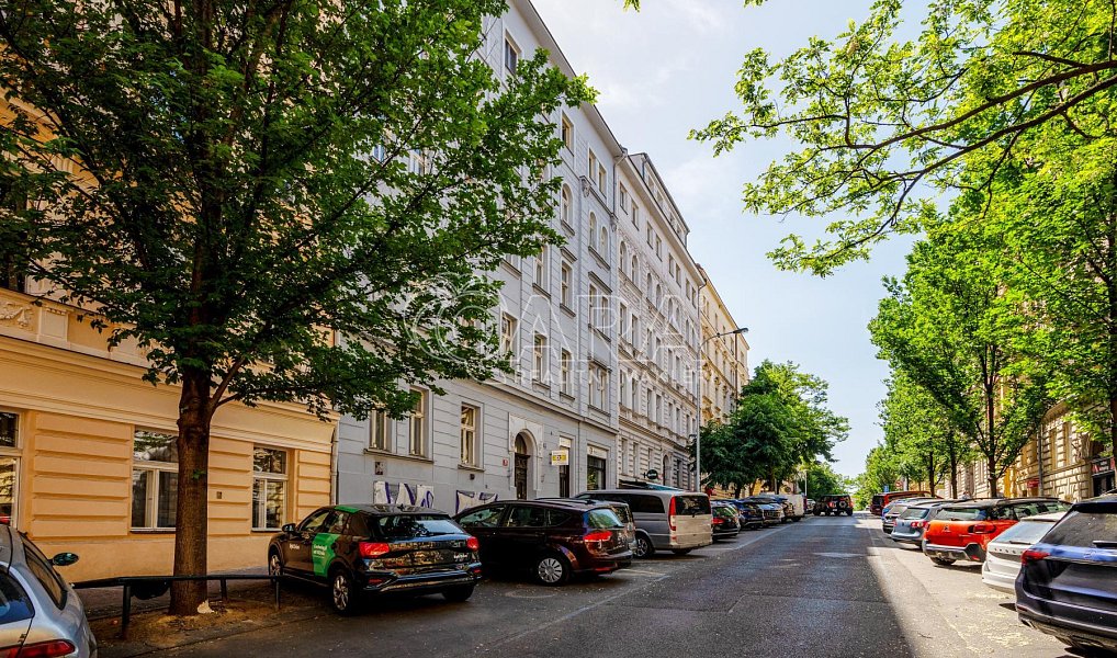 Prodej bytu 2+kk 60 m², Praha – náhled fotky 17