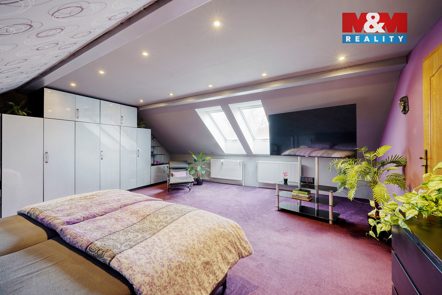 Prodej domu 225 m² s pozemkem 570 m² – fotografie 4