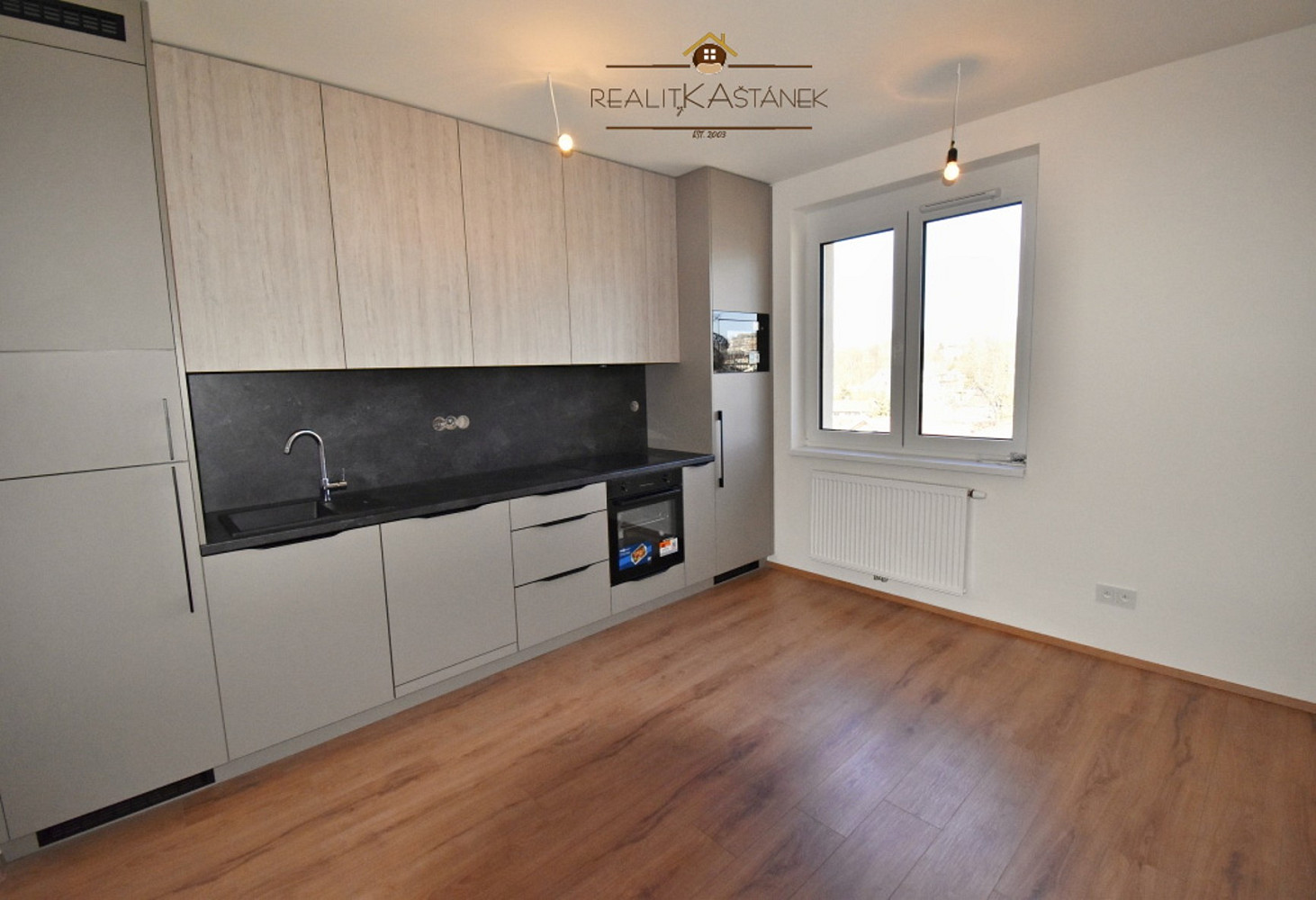 Pronájem bytu 1+1 39 m² — photo 2