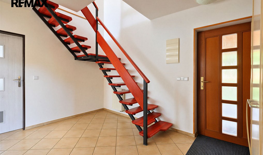 Prodej domu 155 m² s pozemkem 614 m², Rybitví – náhled fotky 9