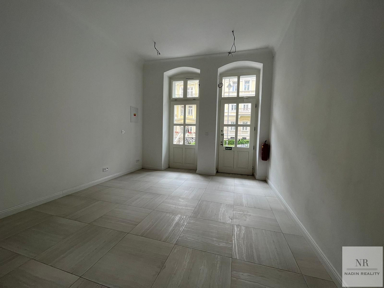 Pronájem obchodních prostor 60 m² – pohled 3