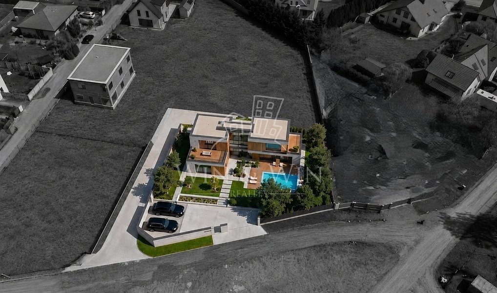 Prodej stavebního pozemku 875 m², Úhonice – náhled fotky 2