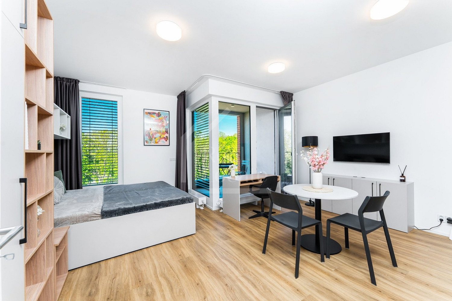 Pronájem bytu 1+kk 42 m² – fotografie 2