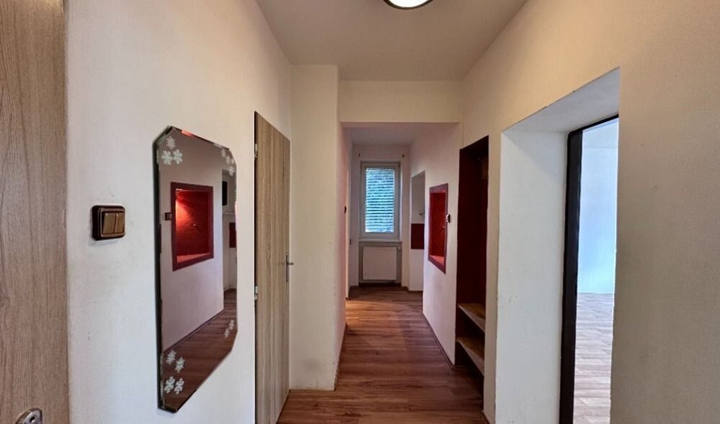 Pronájem bytu 2+1 60 m², Habartov – náhled fotky 3
