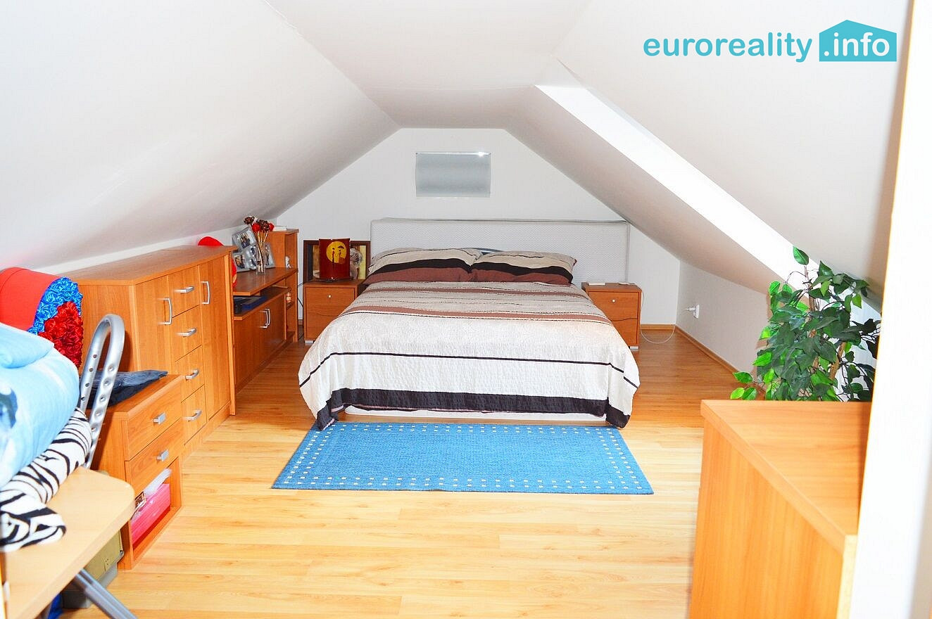 Pronájem bytu 2+kk 59 m² – fotografie 5