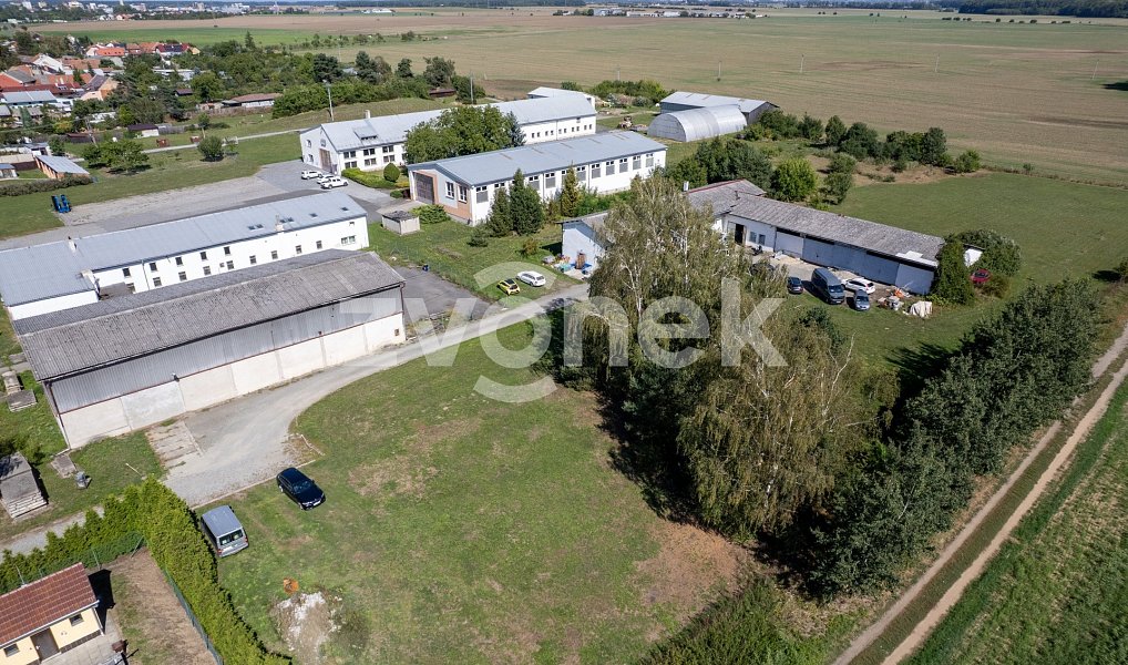 Prodej komerčního objektu (jiného typu) 740 m², Chropyně – náhled fotky 6