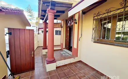 Prodej domu 147 m² s pozemkem 147 m², Fuengirola, Španělsko