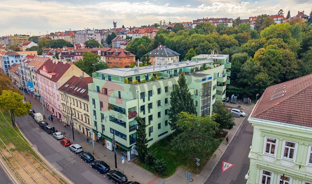 Prodej bytu 1+kk 41 m², Praha – náhled fotky 26