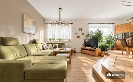 Pronájem bytu 3+kk 94 m², Úhřetice, okres Chrudim