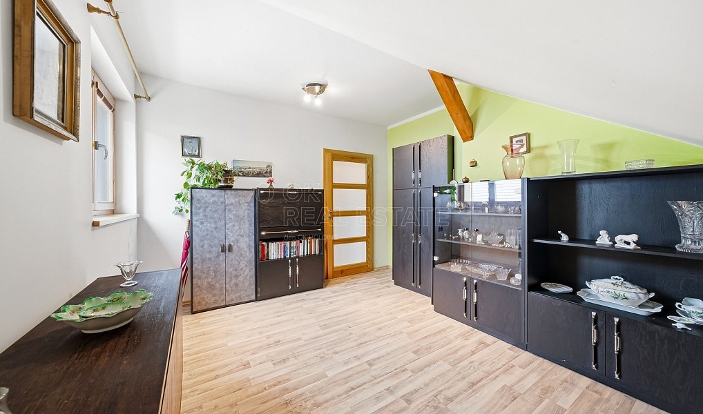 Prodej domu 200 m² s pozemkem 884 m², Drahanovice – náhled fotky 19