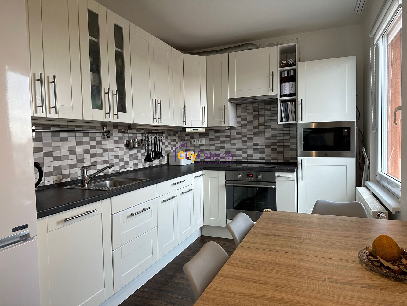 Pronájem bytu 3+kk 73 m²