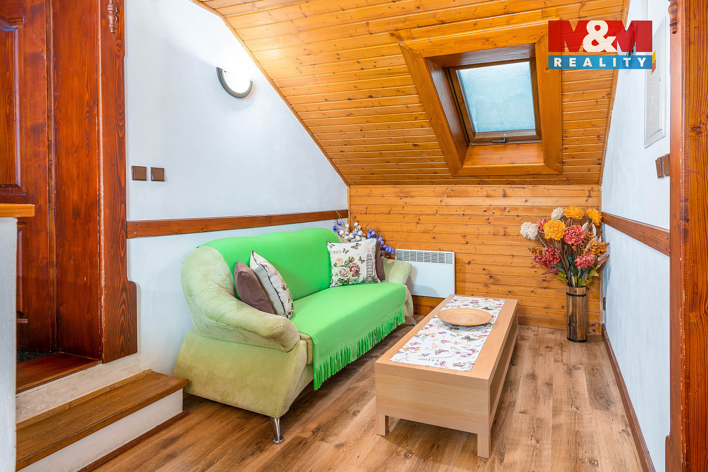 Prodej domu 368 m² s pozemkem 1 900 m² – pohled 6
