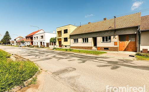Prodej domu 109 m² s pozemkem 1 958 m², Brněnská, Mutěnice, okres Hodonín