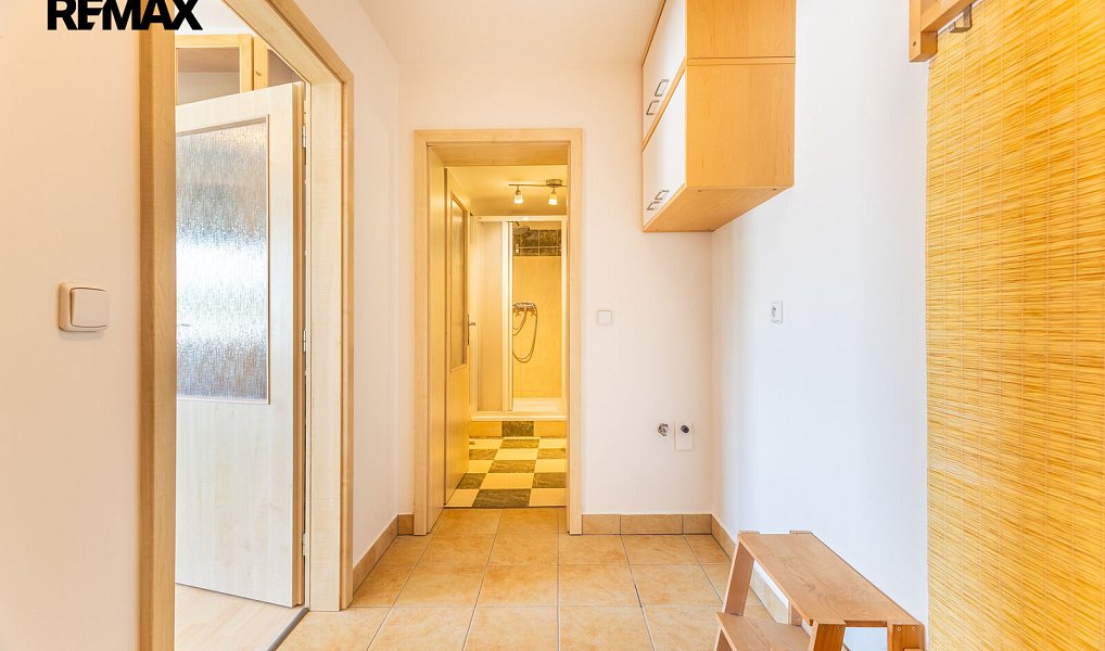 Prodej bytu 2+kk 43 m², Dobřichovice – náhled fotky 15