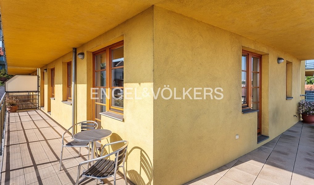 Pronájem bytu 3+kk 110 m², Praha – náhled fotky 5
