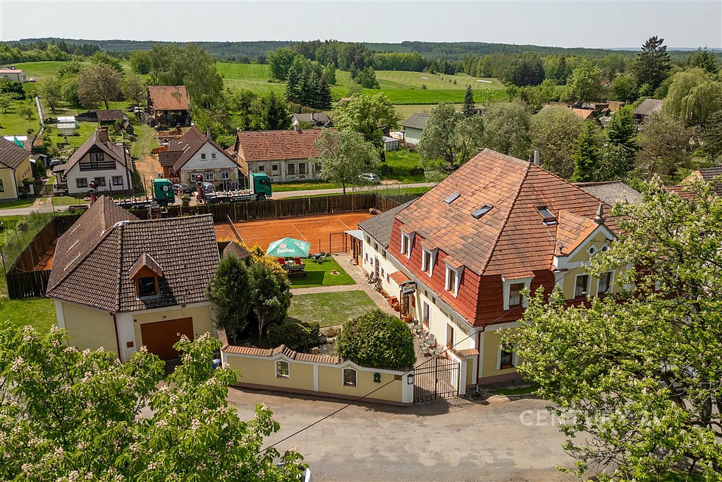 Prodej ubytovacího objektu 430 m²