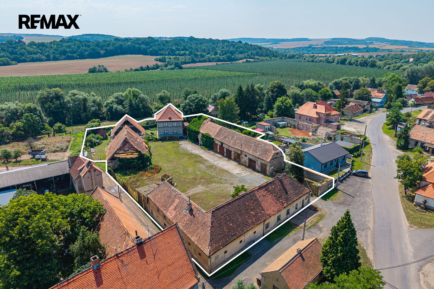 Prodej nájemního domu, činžáku 400 m²