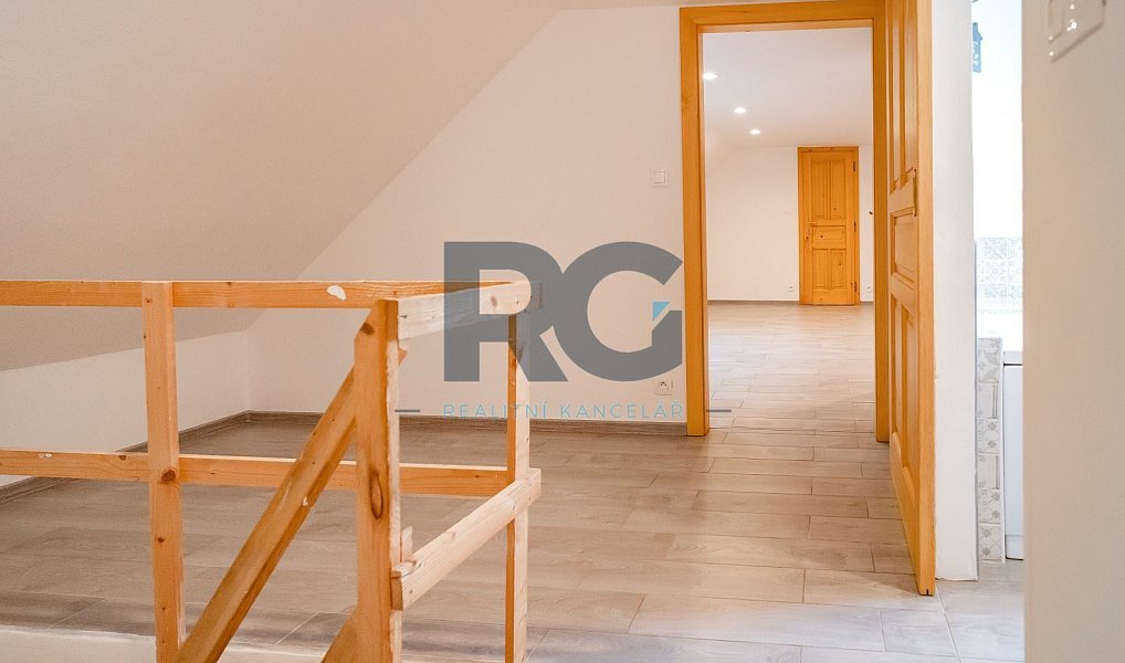 Prodej domu 174 m² s pozemkem 11 512 m², Předotice – náhled fotky 24