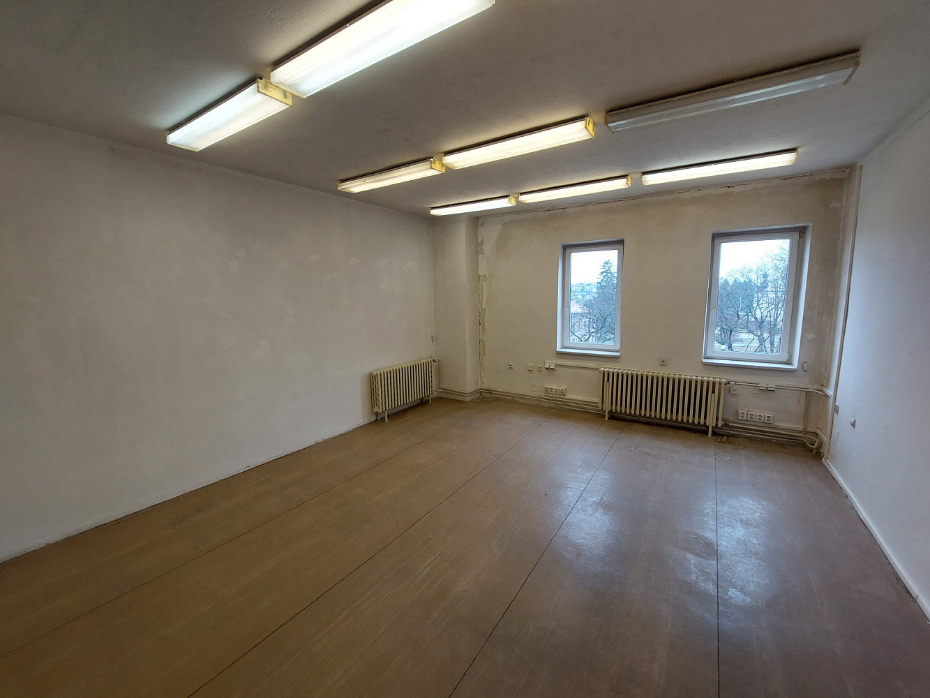 Pronájem kanceláře 30 m² – fotografie 5