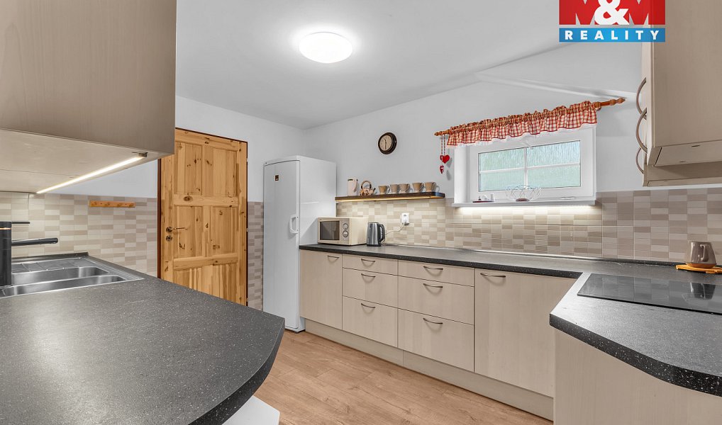 Prodej domu 181 m² s pozemkem 1 430 m², Vysoké nad Jizerou – náhled fotky 12