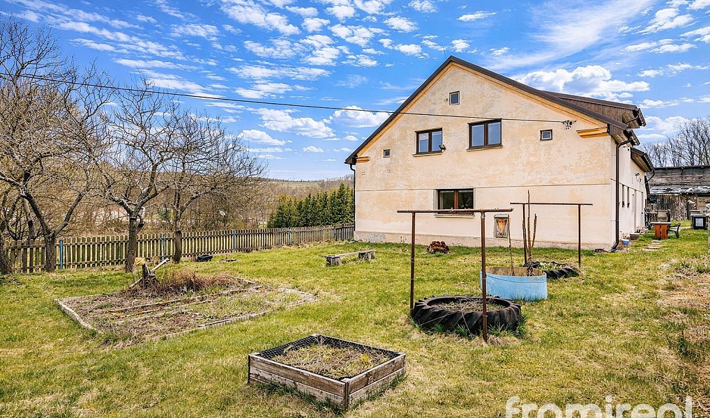 Prodej chaty/chalupy 180 m² s pozemkem 1 481 m², Lomnice – náhled fotky 3