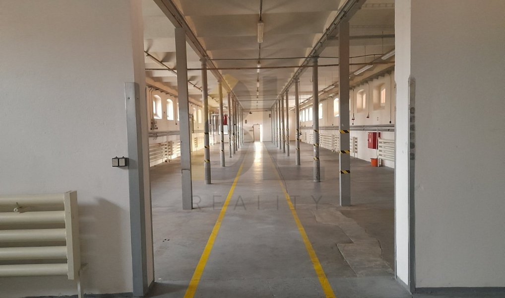 Pronájem skladovacích prostor 400 m², Hodonín – náhled fotky 6