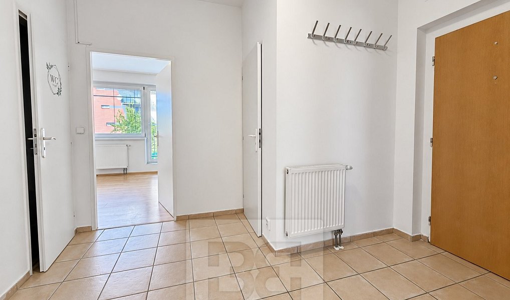 Pronájem bytu 2+kk 69 m², Zlín – náhled fotky 12