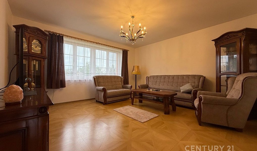 Prodej domu 275 m² s pozemkem 3 605 m², Roudnice nad Labem – náhled fotky 5