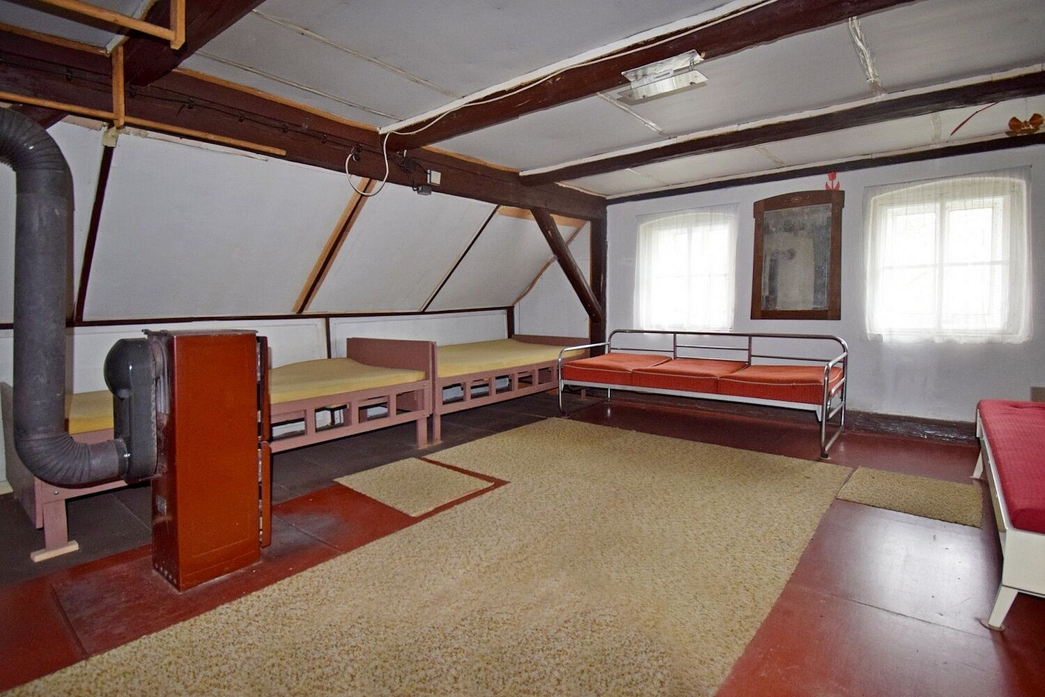 Prodej domu 100 m² s pozemkem 1 222 m² – fotografie 4