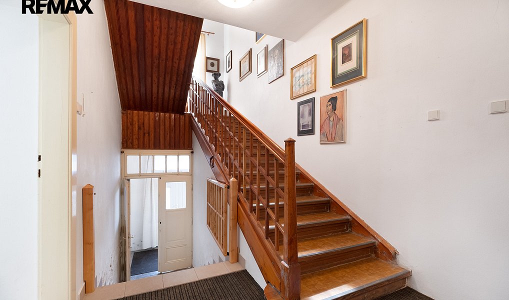Prodej komerčního objektu (jiného typu) 280 m², Moravský Beroun – náhled fotky 18