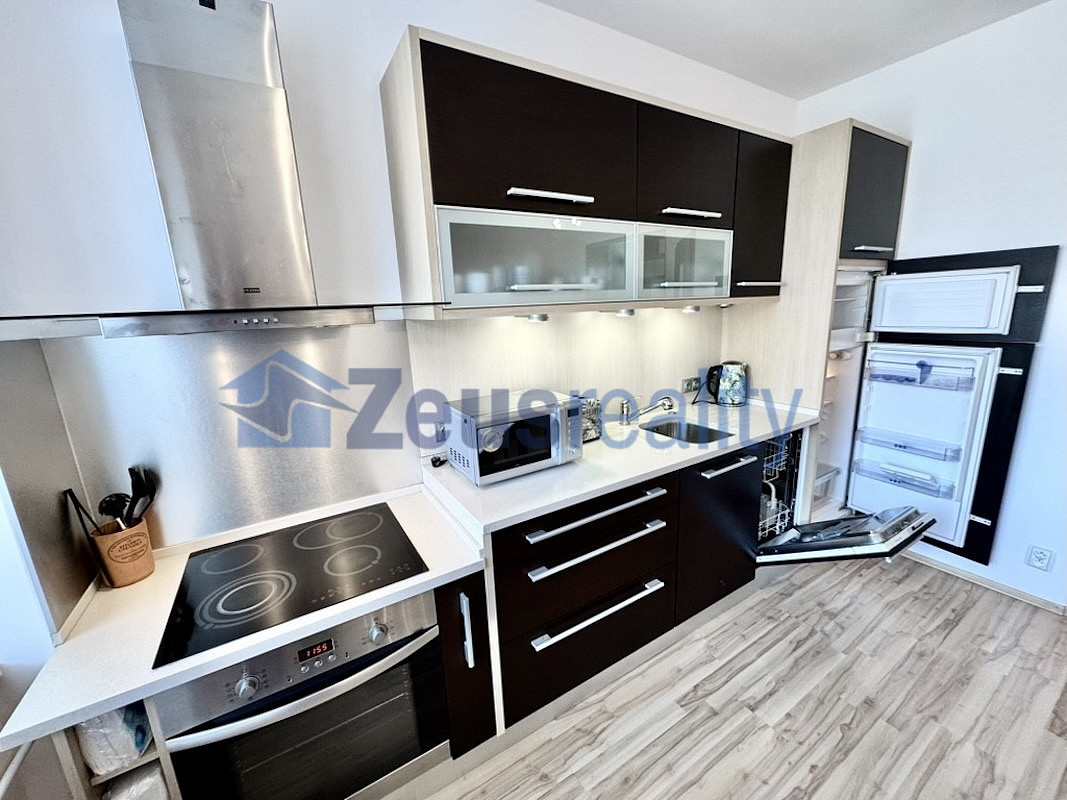Pronájem bytu 2+kk 64 m²