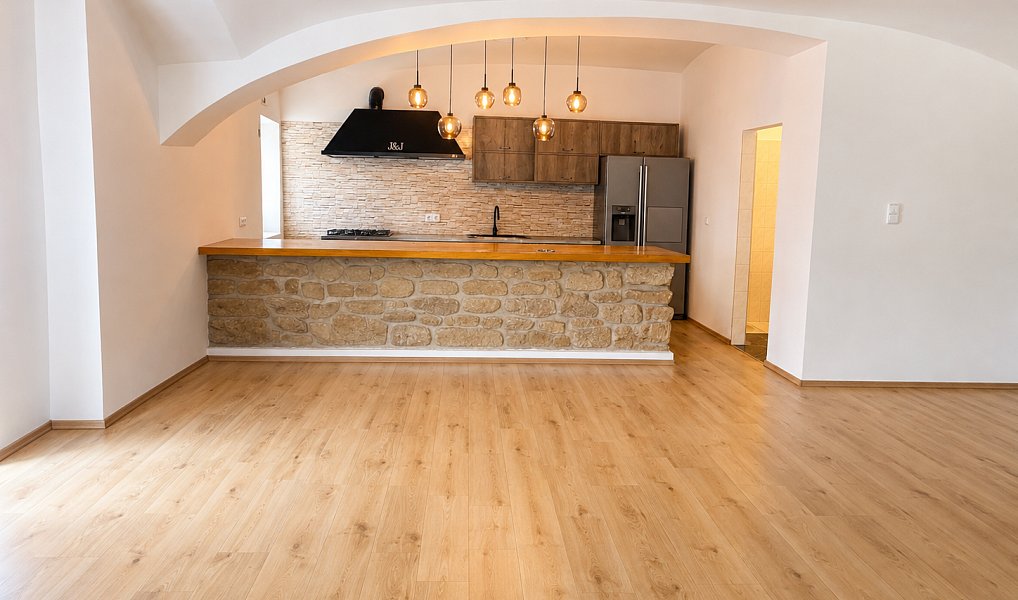 Prodej restaurace 500 m², Jestřebí – náhled fotky 37