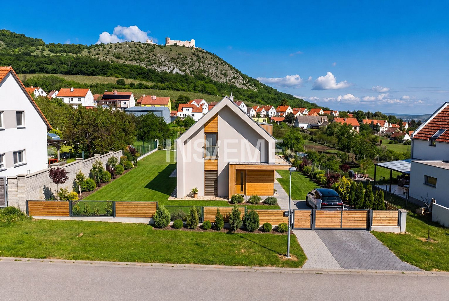 Prodej stavebního pozemku 937 m² – fotografie 2