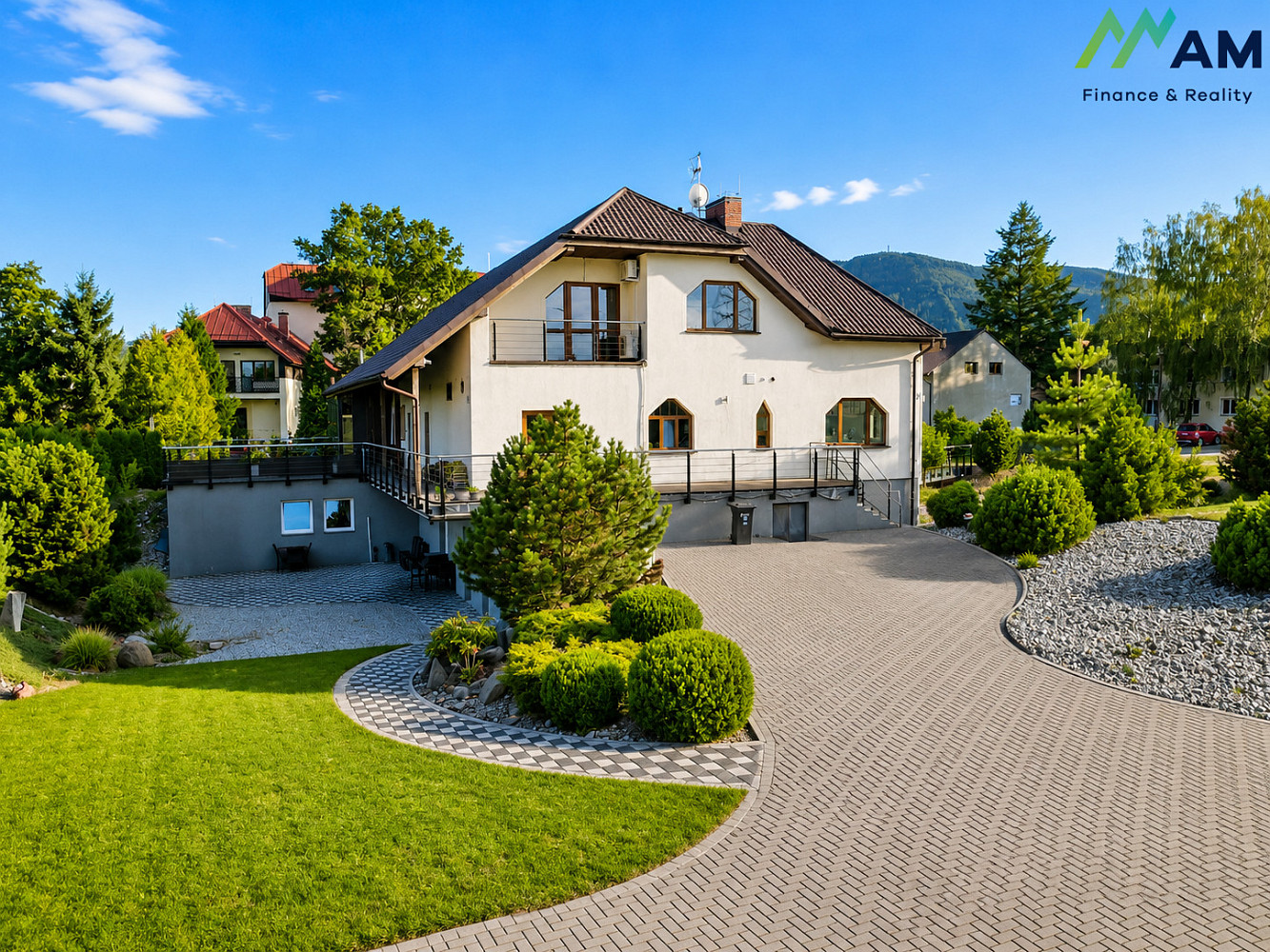 Prodej vily 758 m² s pozemkem 5 020 m² – fotografie 3