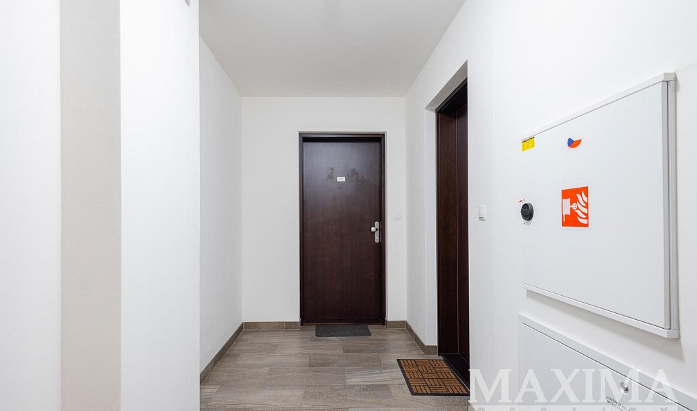 Prodej bytu 2+kk 59 m², Praha – náhled fotky 16