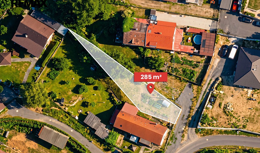 Prodej pole 13 211 m², Velké Popovice – náhled fotky 3