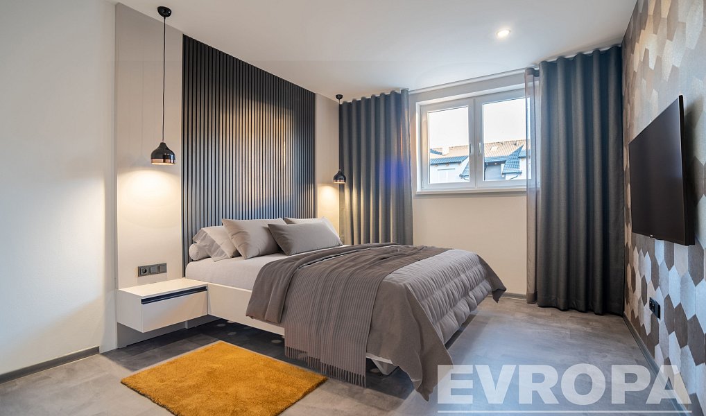 Prodej bytu 3+kk 80 m², Vochov – náhled fotky 2