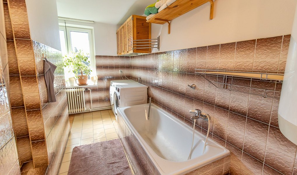 Prodej domu 300 m² s pozemkem 788 m², Klatovy – náhled fotky 28