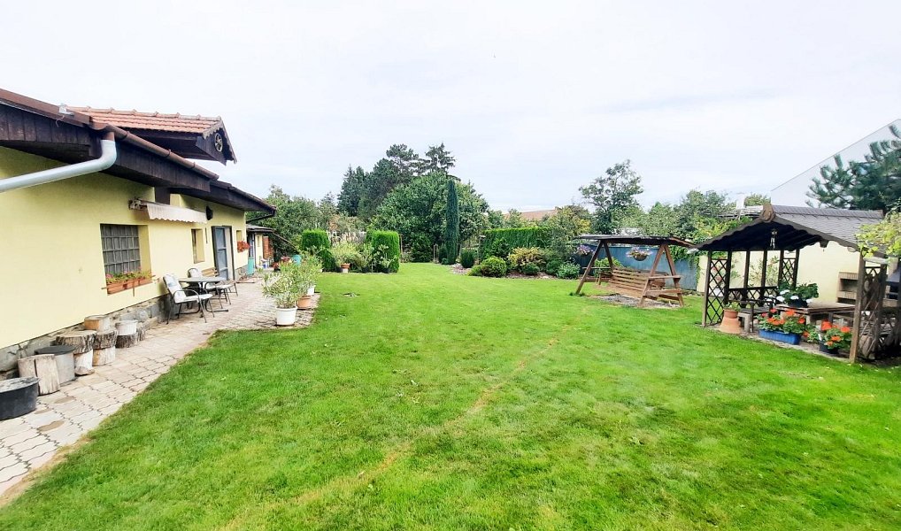 Pronájem domu 120 m² s pozemkem 1 198 m², Pohořelice – náhled fotky 13