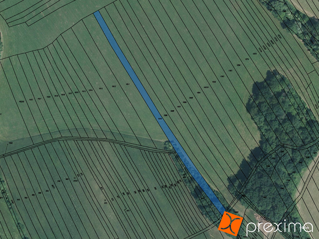 Prodej pole 2 122 m²