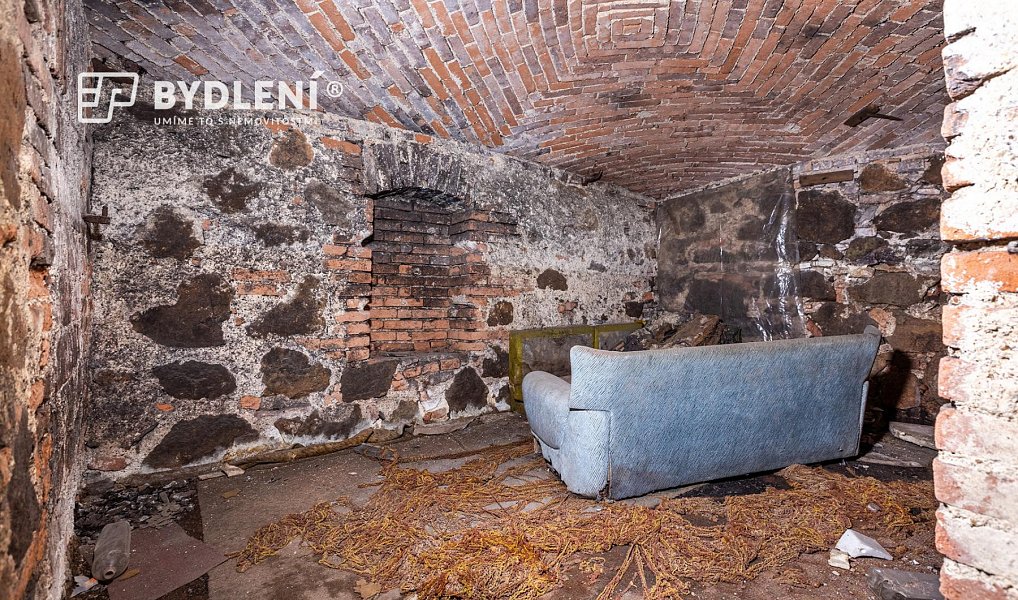 Prodej domu 389 m² s pozemkem 226 m², Teplice – náhled fotky 19